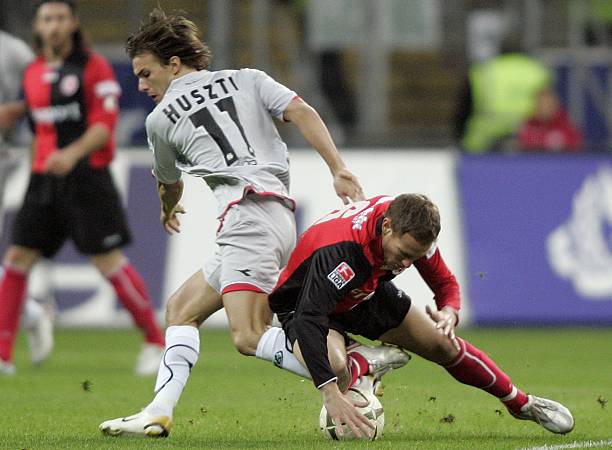 比朔夫与拜 比朔夫与拜